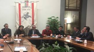 La firma dell&#39;accordo stamani in Regione Toscana