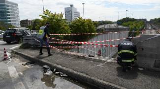 Auto Precipitata Sui Binari E Morto Il Conducente Aveva 48 Anni Cronaca Ilgiorno It