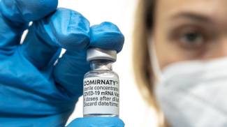 Vaccino anti covid in Emilia Romagna: arrivati gli sms agli over 40