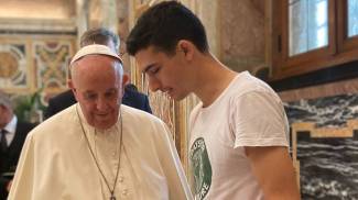 Papa Francesco con Giacomo Zattini, delegato del movimento italiano dei Fridays for Future